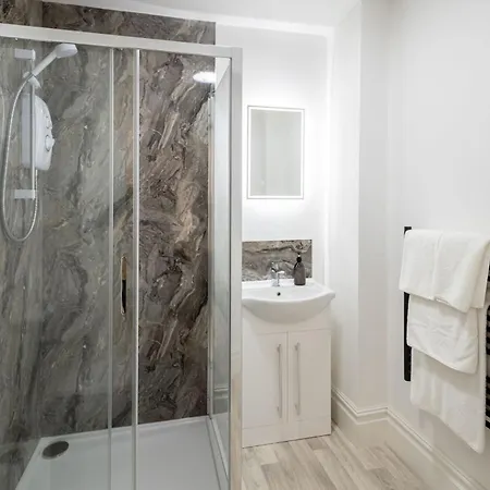 Sandbeck Apartments, Robin Hoods Bay *