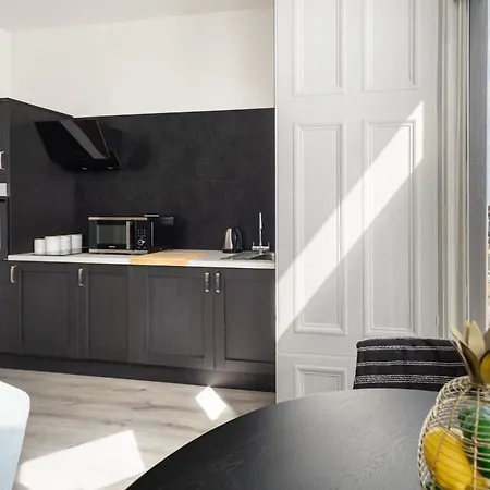 Sandbeck Apartments, Robin Hoods Bay *
